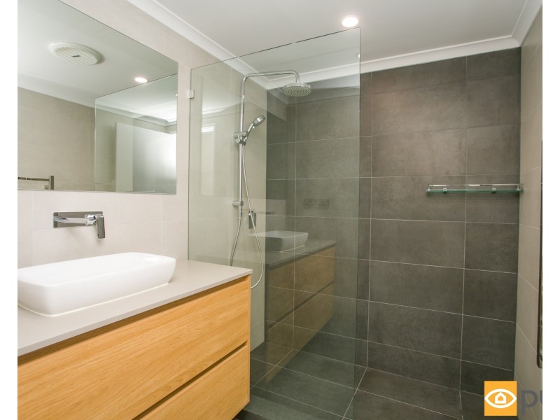 32/118 Mounts Bay Road, Perth WA 6000