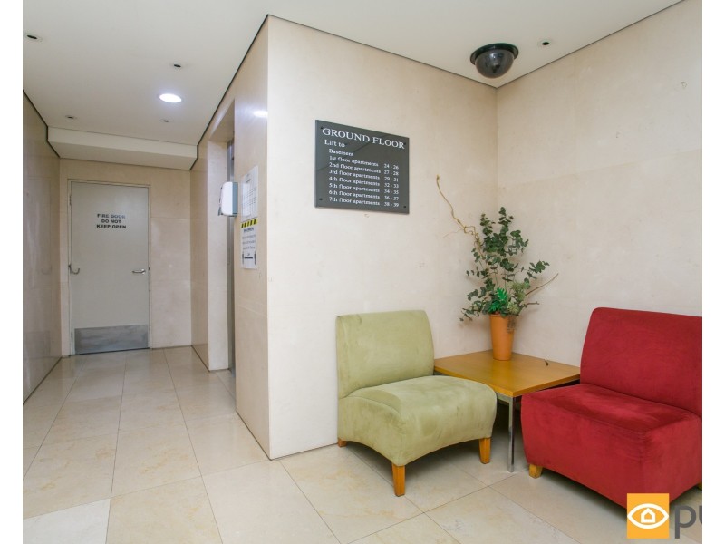 32/118 Mounts Bay Road, Perth WA 6000