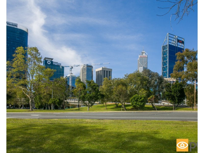 32/118 Mounts Bay Road, Perth WA 6000