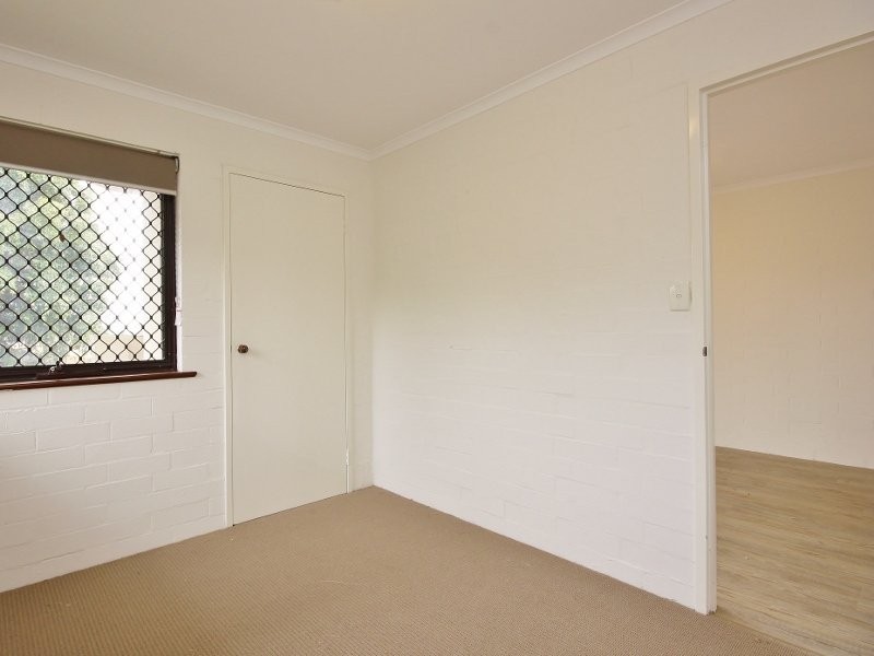 1/100 McMaster Street, Victoria Park WA 6100