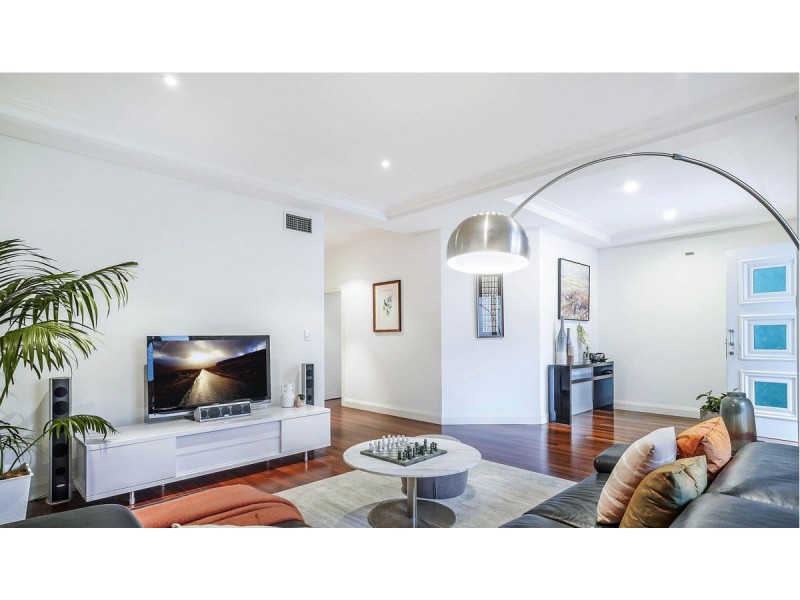 39A Bay Road, Claremont WA 6010