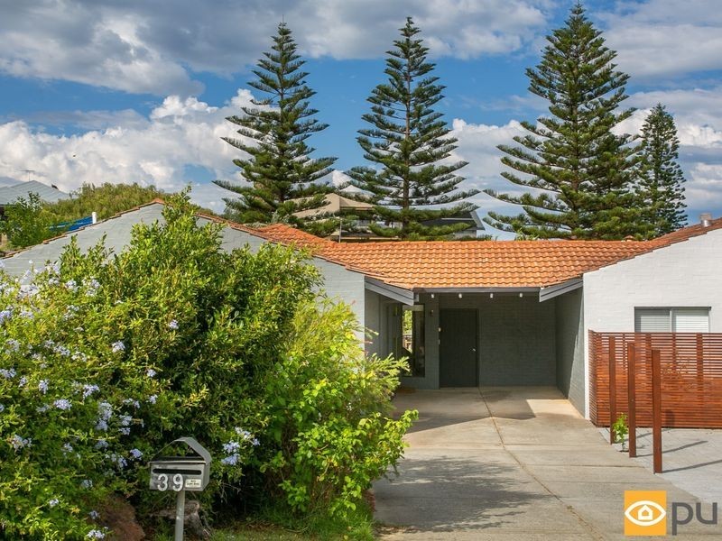 39 Tarongo Way, City Beach WA 6015