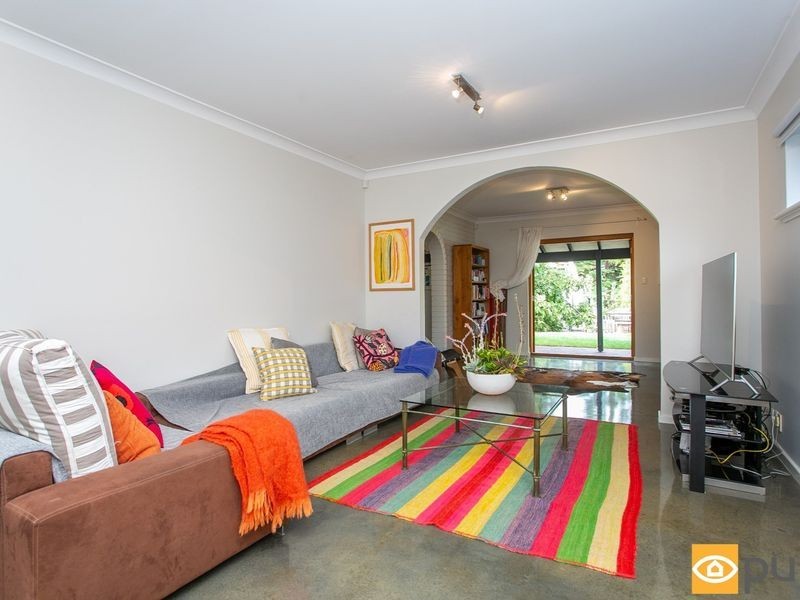 39 Tarongo Way, City Beach WA 6015