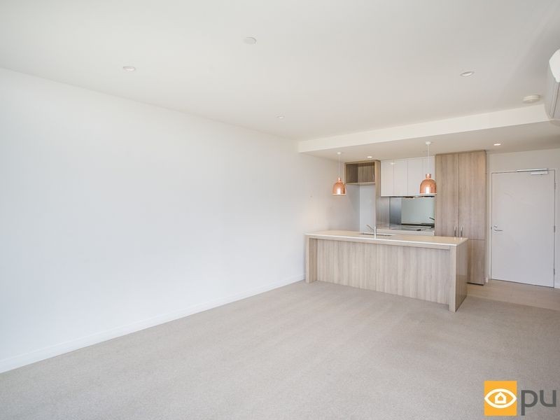 607/6 Baumea Way, Innaloo WA 6018