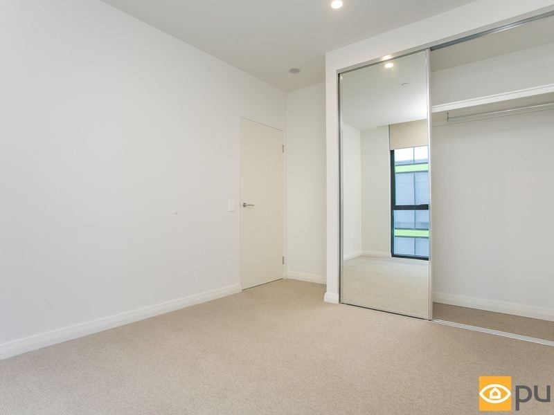 607/6 Baumea Way, Innaloo WA 6018
