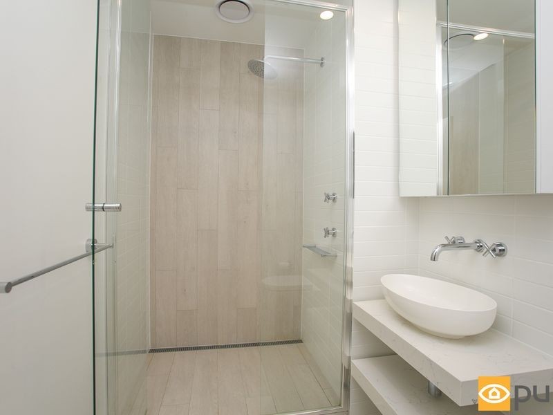 607/6 Baumea Way, Innaloo WA 6018