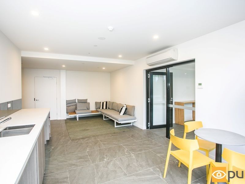 607/6 Baumea Way, Innaloo WA 6018