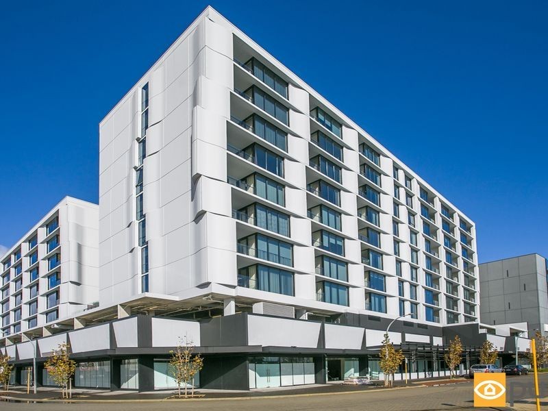 607/6 Baumea Way, Innaloo WA 6018