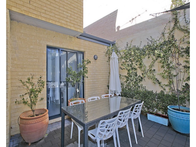 7/145 Herdsman Parade, Wembley WA 6014