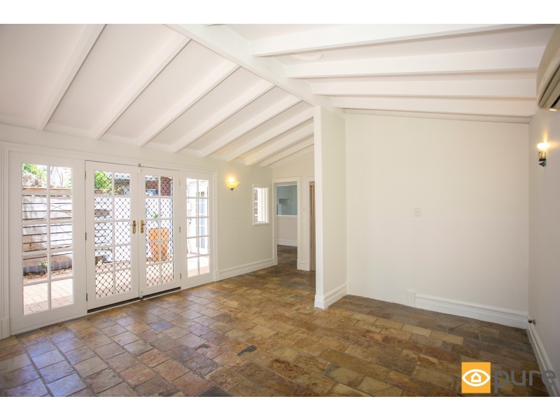 8 Yilgarn Street, Shenton Park WA 6008