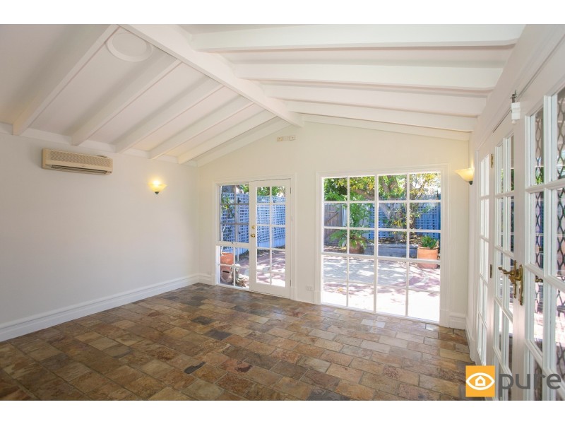 8 Yilgarn Street, Shenton Park WA 6008