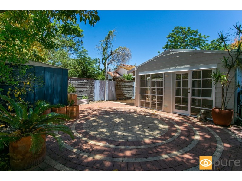 8 Yilgarn Street, Shenton Park WA 6008