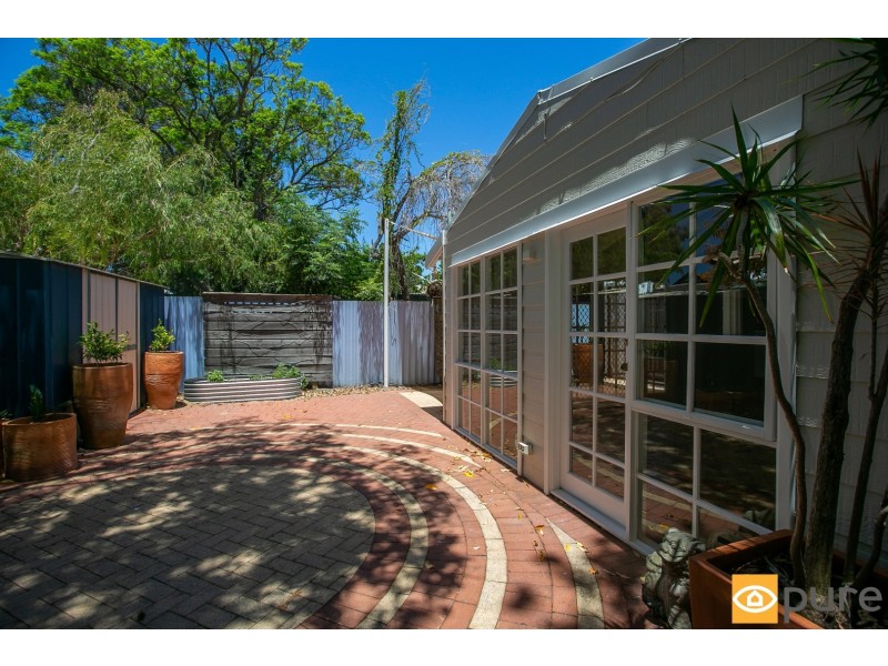 8 Yilgarn Street, Shenton Park WA 6008