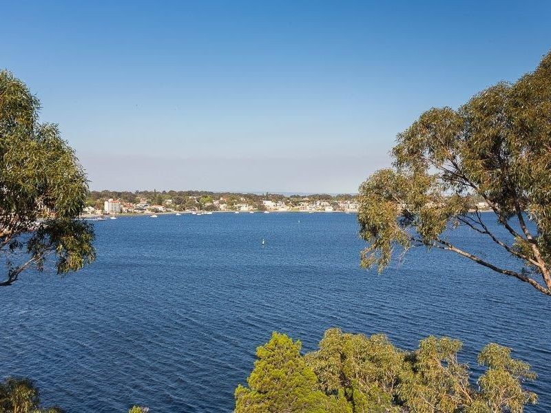 8 Bindaring Parade, Claremont WA 6010