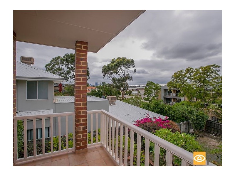 34 Carron Road, Applecross WA 6153