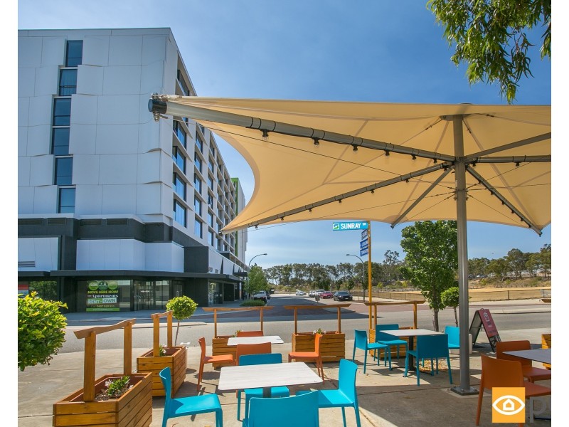 702/6 Baumea Way, Innaloo WA 6018