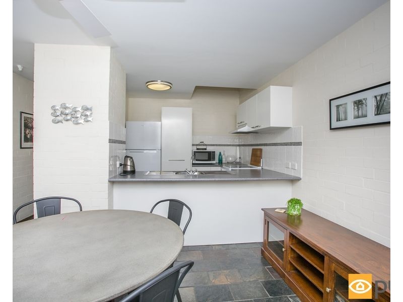 3/8 Suffolk Street, Fremantle WA 6160