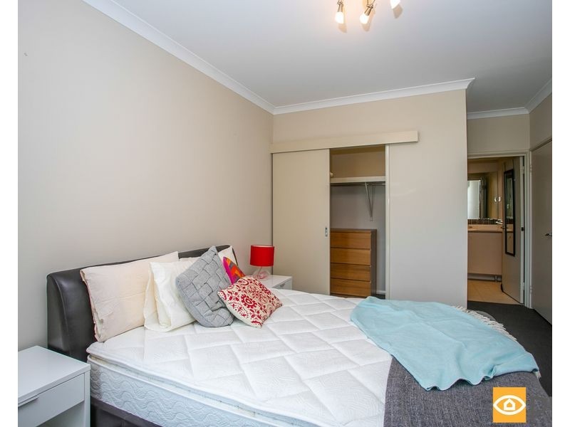 4/380 Roberts Road, Subiaco WA 6008