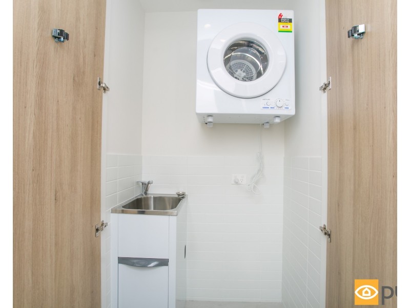 602/8 Tassels Place, Innaloo WA 6018