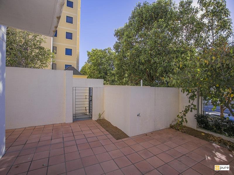 2/2 Colin Street, West Perth WA 6005
