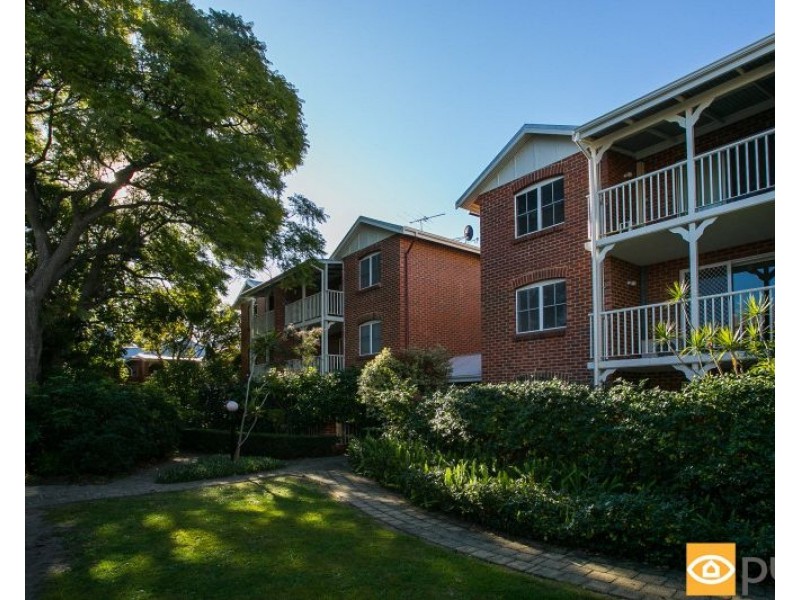 24/2A Fourth Avenue, Mount Lawley WA 6050