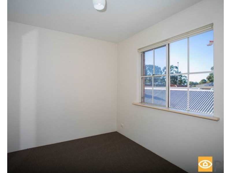 24/2A Fourth Avenue, Mount Lawley WA 6050