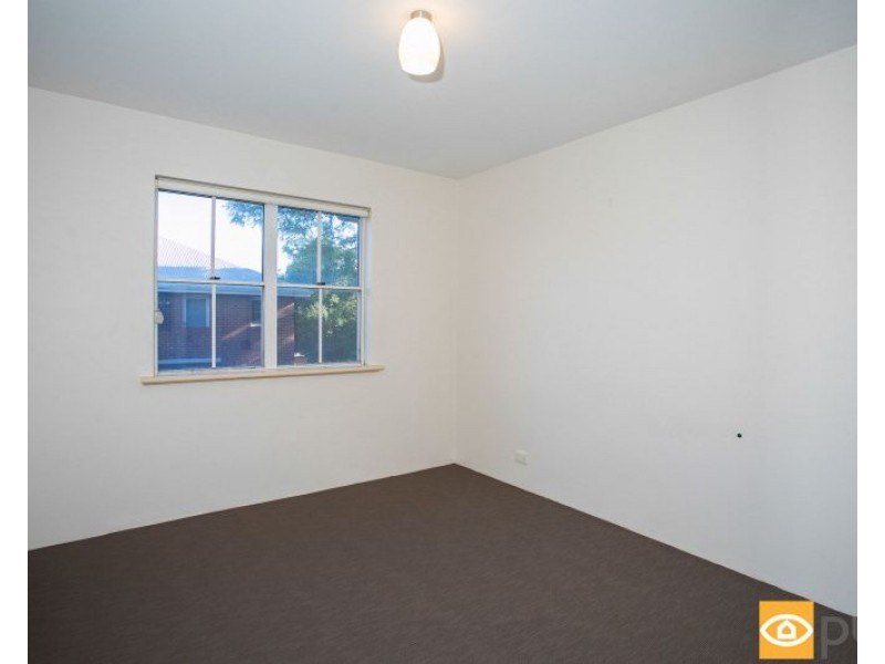 24/2A Fourth Avenue, Mount Lawley WA 6050