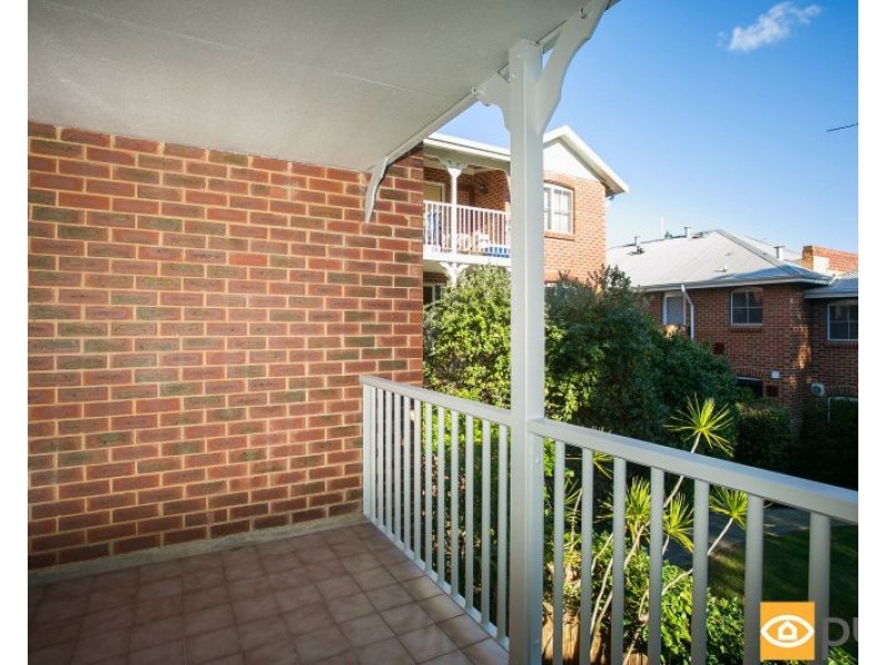24/2A Fourth Avenue, Mount Lawley WA 6050