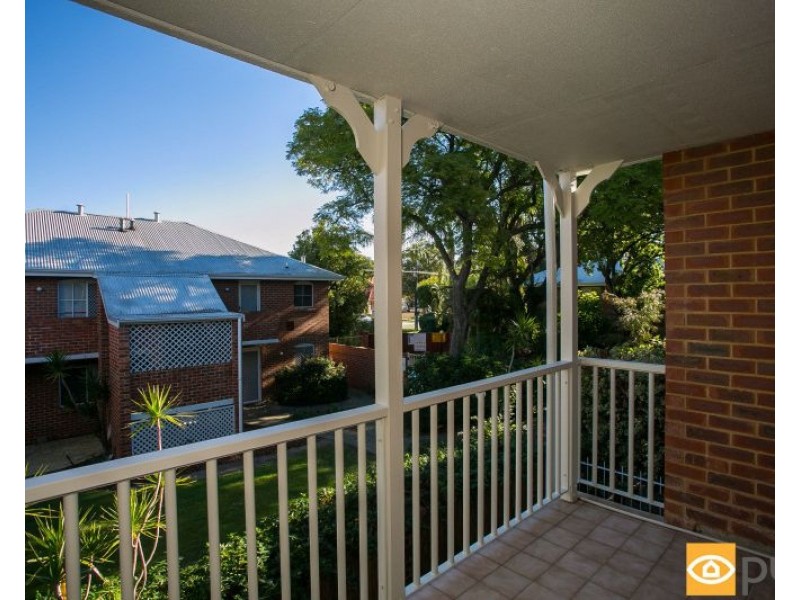 24/2A Fourth Avenue, Mount Lawley WA 6050