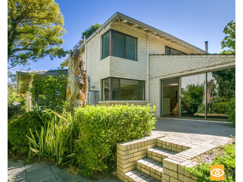 67 Riley Road, Dalkeith WA 6009