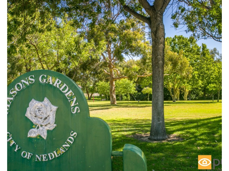 67 Riley Road, Dalkeith WA 6009