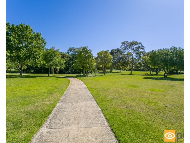 67 Riley Road, Dalkeith WA 6009