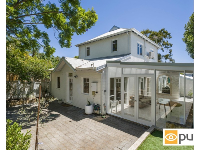 33 Motteram Avenue, Claremont WA 6010