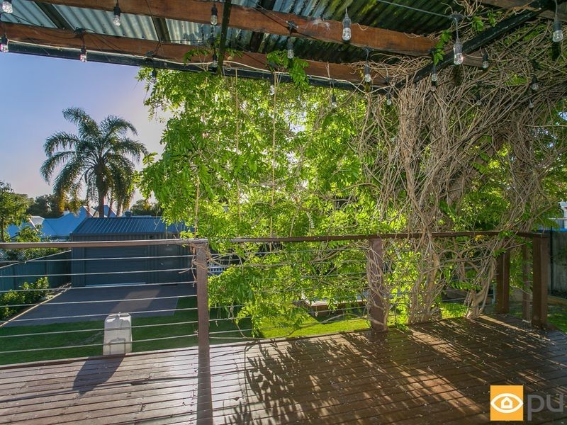 11 Arthur Street, Shenton Park WA 6008