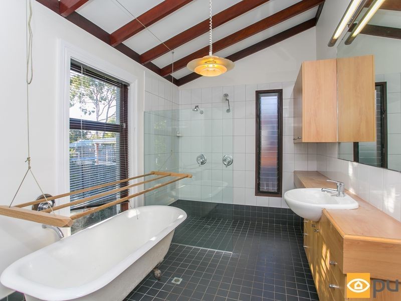 11 Arthur Street, Shenton Park WA 6008