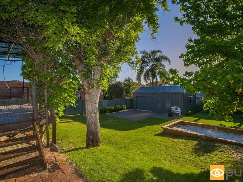 11 Arthur Street, Shenton Park WA 6008