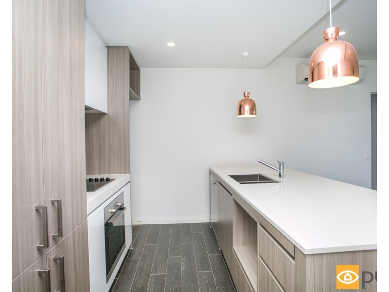 710/6 Baumea Way, Innaloo WA 6018