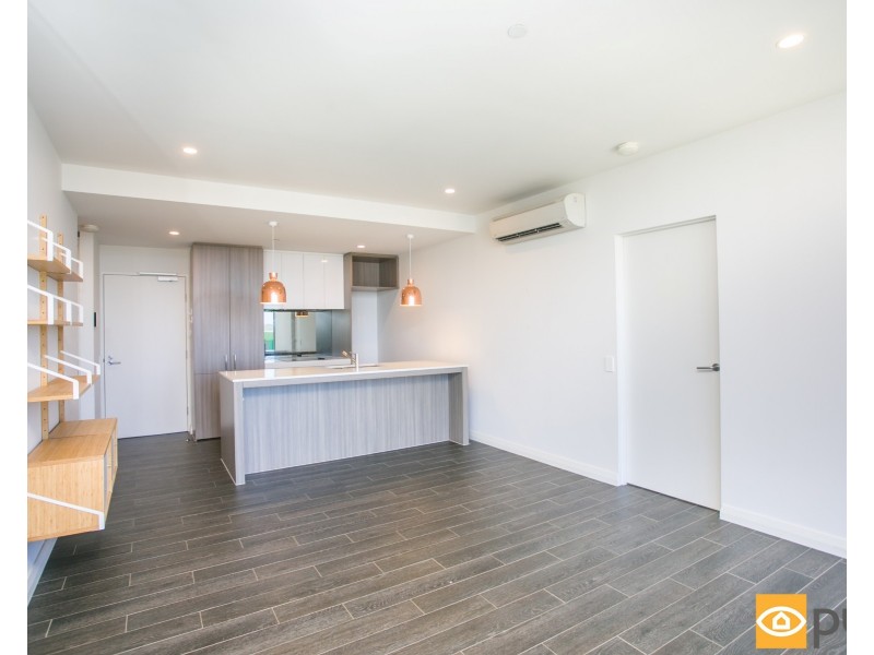 710/6 Baumea Way, Innaloo WA 6018