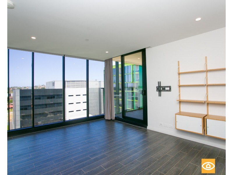 710/6 Baumea Way, Innaloo WA 6018