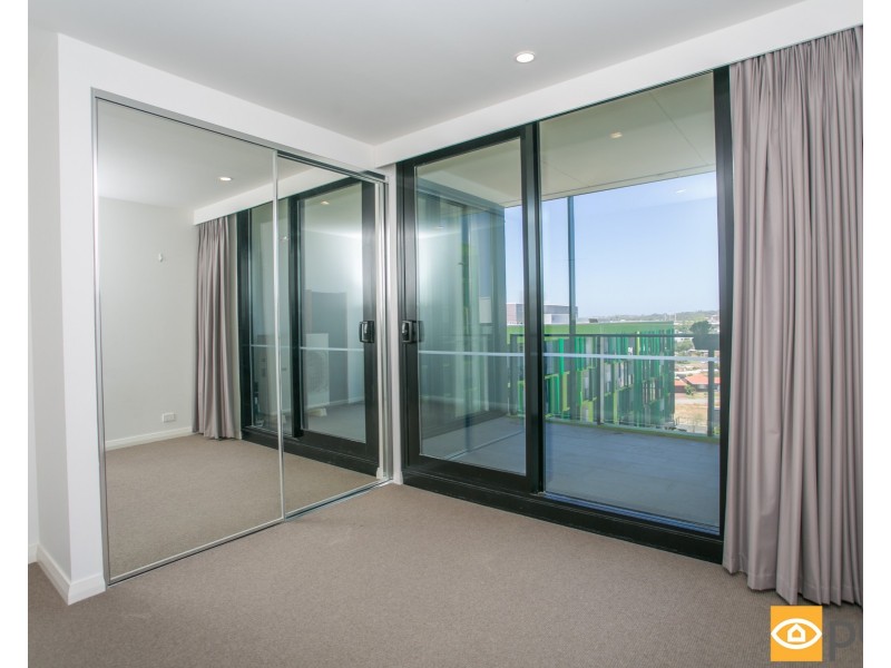 710/6 Baumea Way, Innaloo WA 6018