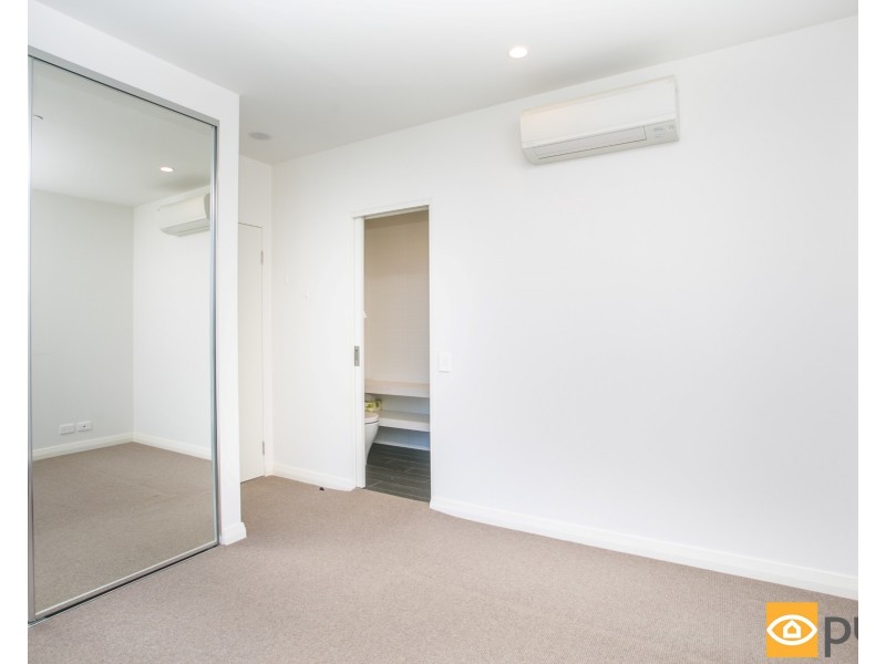 710/6 Baumea Way, Innaloo WA 6018