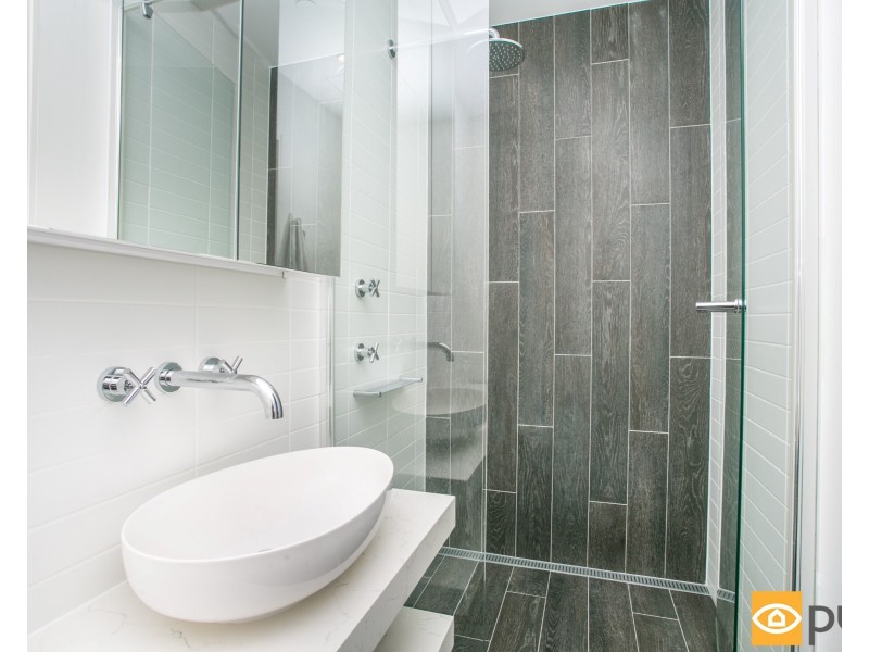 710/6 Baumea Way, Innaloo WA 6018