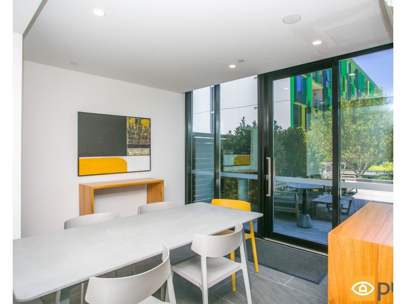 710/6 Baumea Way, Innaloo WA 6018