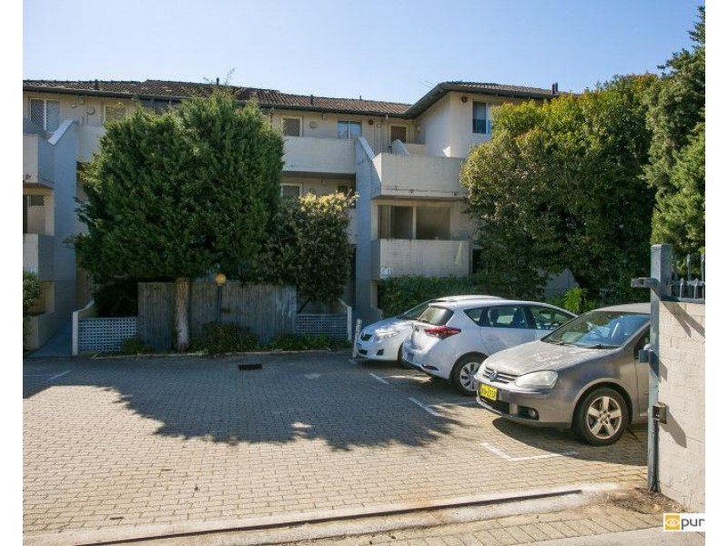 K18/45 King George Street, Victoria Park WA 6100