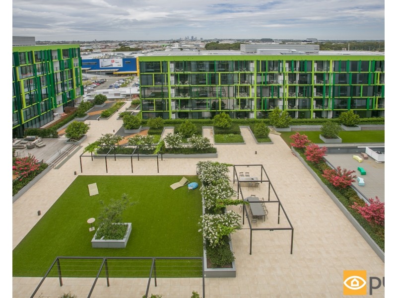 811/8 Tassels Place, Innaloo WA 6018