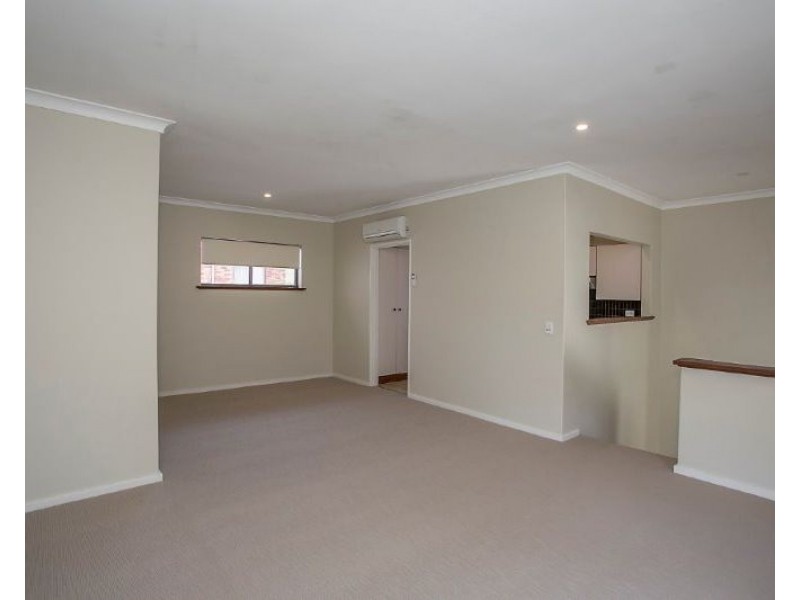 2/15 Princess Road, Crawley WA 6009