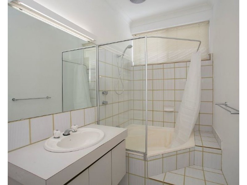 2/15 Princess Road, Crawley WA 6009