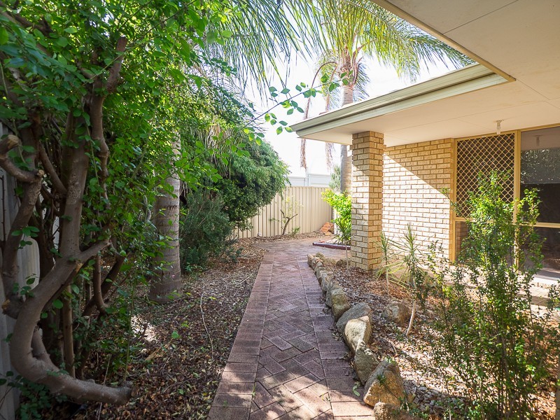 4/5 Milton Avenue, Balcatta WA 6021