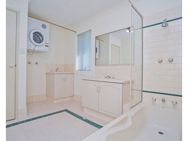 7/1 Moondine Drive, Wembley WA 6014