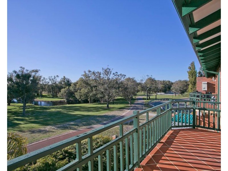 7/1 Moondine Drive, Wembley WA 6014